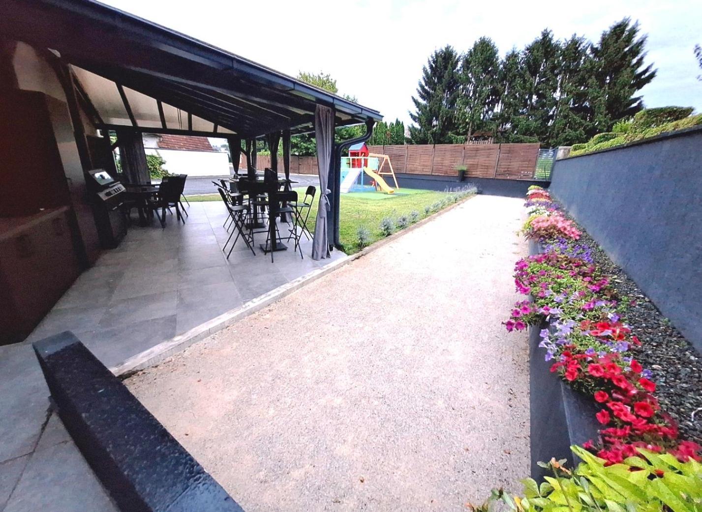 Arcobaleno Apartments & Rooms Varaždin Екстериор снимка